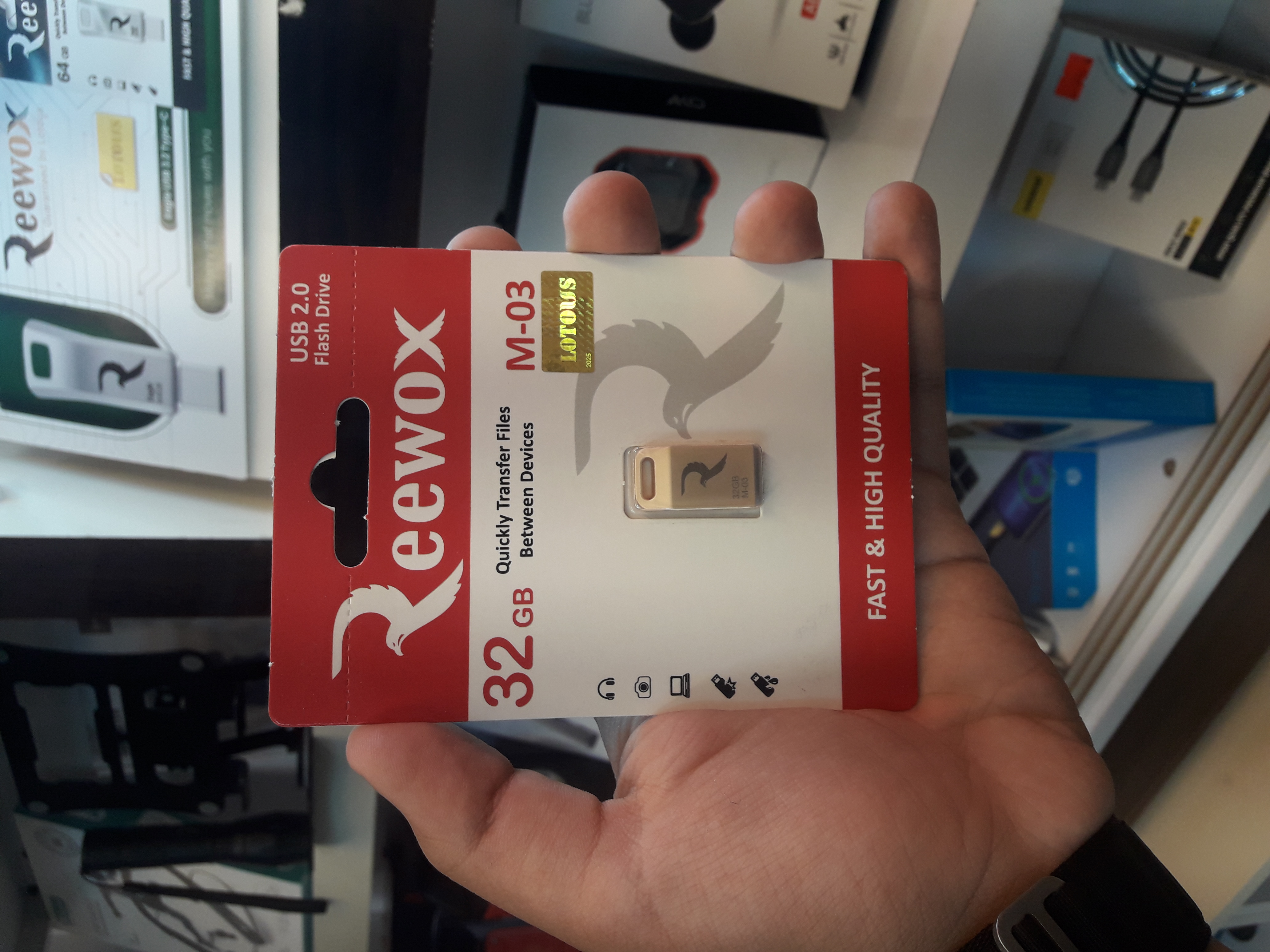 فلش مموری M-03 USB 2 Reewoxظرفیت 32 گیگابایت